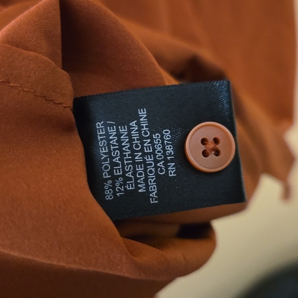 RW&Co satin fall blouse - Picture 4 of 4